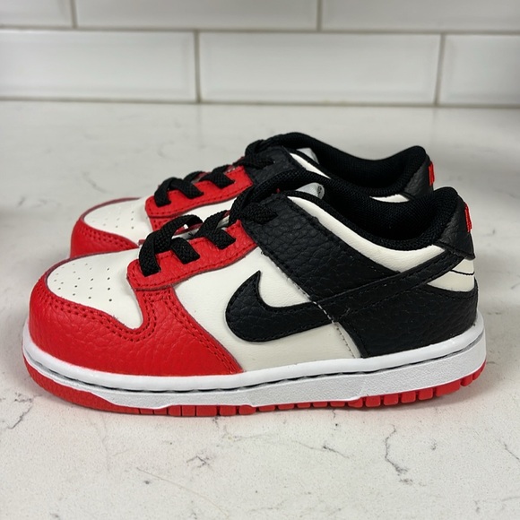 Nike Dunk Low NBA 75th Anniversary Chicago Toddler DC9562-100 Red Black - Picture 15 of 16